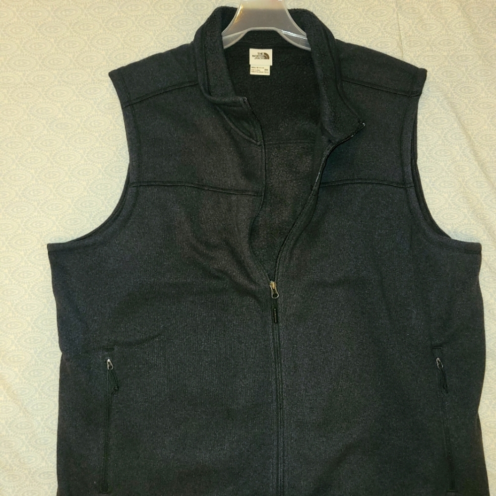 3XL NWOT North Face vest